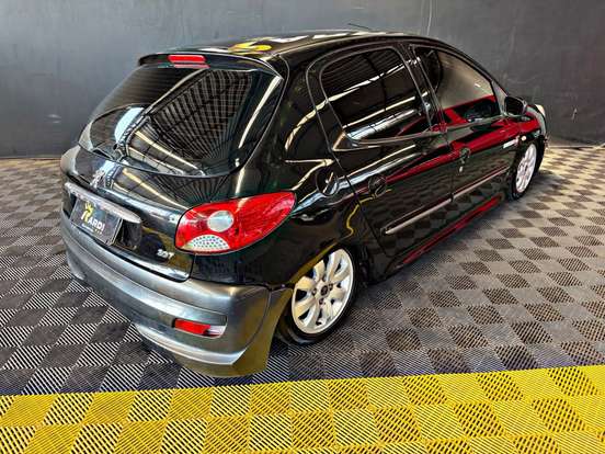 PEUGEOT-207-2011