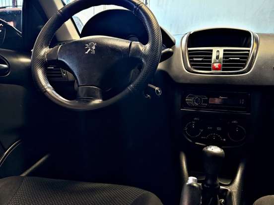 PEUGEOT-207-1.4 XR 8V FLEX 4P MANUAL PEUGEOT-207-2011