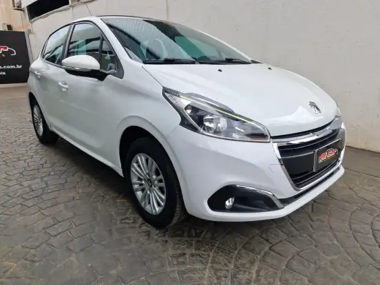 PEUGEOT-208-1.2 ALLURE 12V FLEX 4P MANUAL PEUGEOT-208-2017