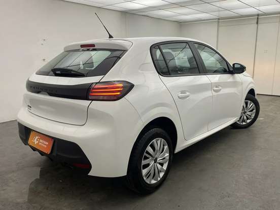 PEUGEOT-208-2025
