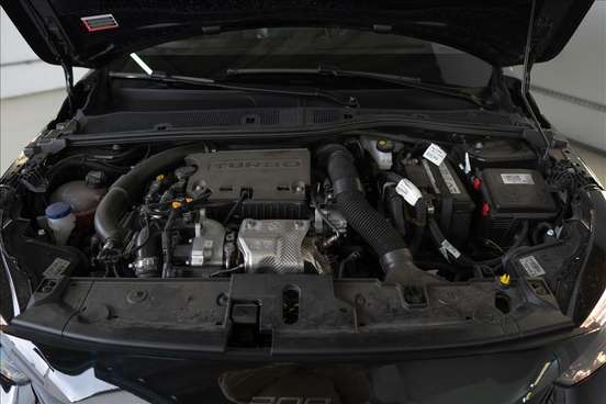 PEUGEOT-208-2025