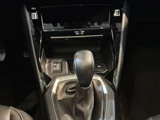 PEUGEOT-208-1.0 TURBO 200 FLEX GRIFFE CVT PEUGEOT-208-2023