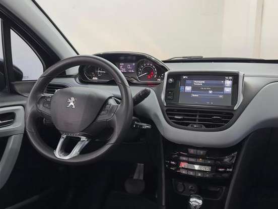 PEUGEOT-208-1.6 ACTIVE PACK 16V FLEX 4P AUTOMÁTICO PEUGEOT-208-2016