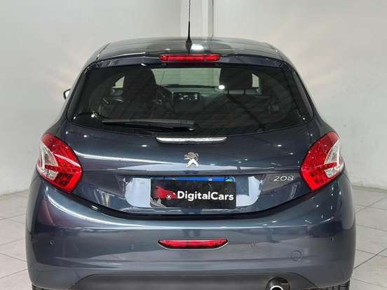 PEUGEOT-208-1.6 ACTIVE PACK 16V FLEX 4P AUTOMÁTICO PEUGEOT-208-2016