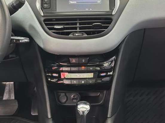 PEUGEOT-208-1.6 ACTIVE PACK 16V FLEX 4P AUTOMÁTICO PEUGEOT-208-2016