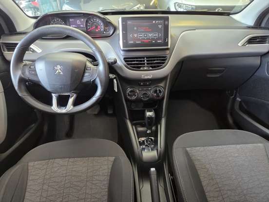 PEUGEOT-208-1.6 ACTIVE PACK 16V FLEX 4P AUTOMÁTICO PEUGEOT-208-2018