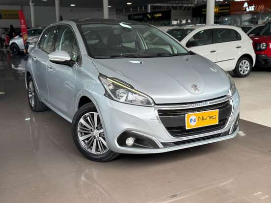 PEUGEOT-208-1.6 GRIFFE 16V FLEX 4P AUTOMÁTICO PEUGEOT-208-2017