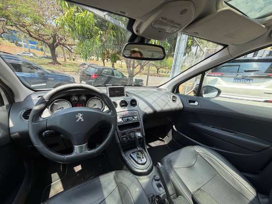 PEUGEOT-308-1.6 GRIFFE THP 16V GASOLINA 4P AUTOMÁTICO PEUGEOT-308-2013
