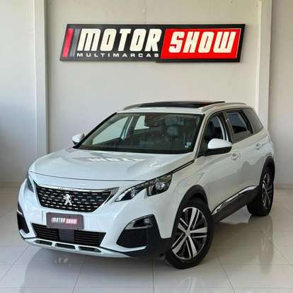 PEUGEOT-5008-2018