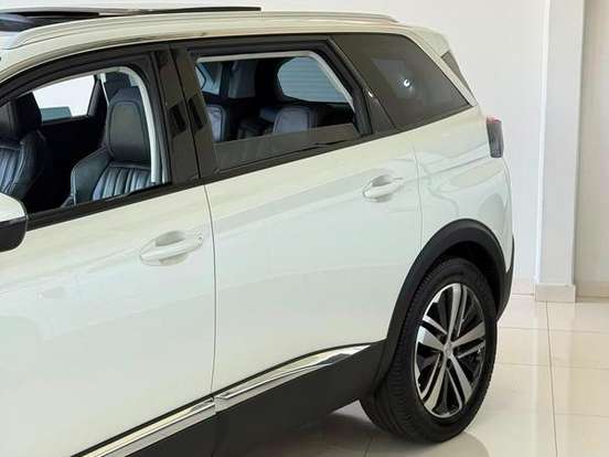 PEUGEOT-5008-1.6 GRIFFE THP 16V GASOLINA 4P AUTOMÁTICO PEUGEOT-5008-2018