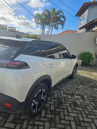 PEUGEOT-2008-2024