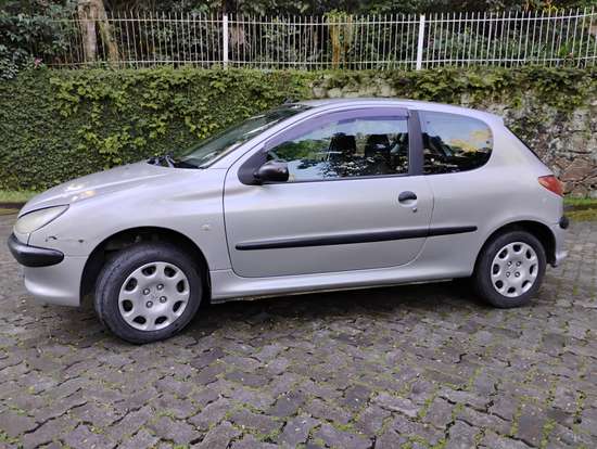 PEUGEOT-206-2008