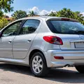 PEUGEOT 207 1.4 XR 8V FLEX 4P MANUAL PEUGEOT 207 1.4 XR 8V FLEX 4P MANUAL