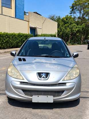 PEUGEOT-207-2011