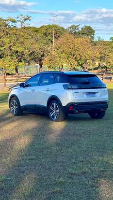 PEUGEOT-3008-2022