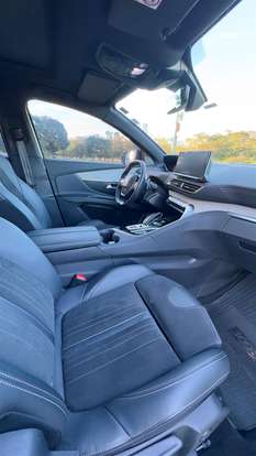 PEUGEOT-3008-2022