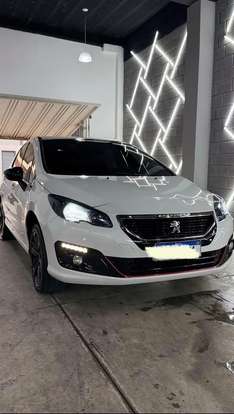 PEUGEOT-308-2016