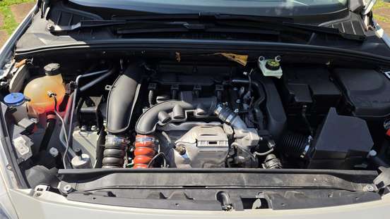 PEUGEOT-408-2017