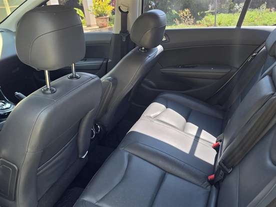 PEUGEOT-408-1.6 GRIFFE 16V TURBO FLEX 4P AUTOMÁTICO PEUGEOT-408-2017