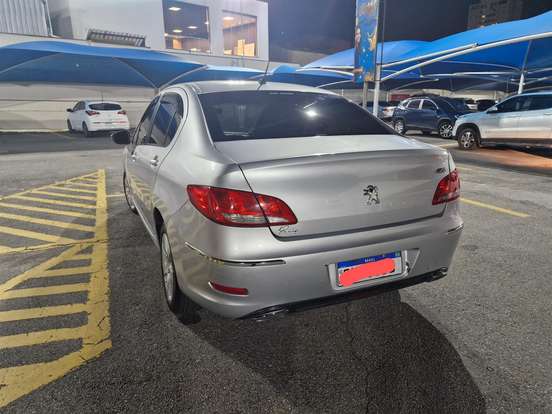PEUGEOT-408-2011