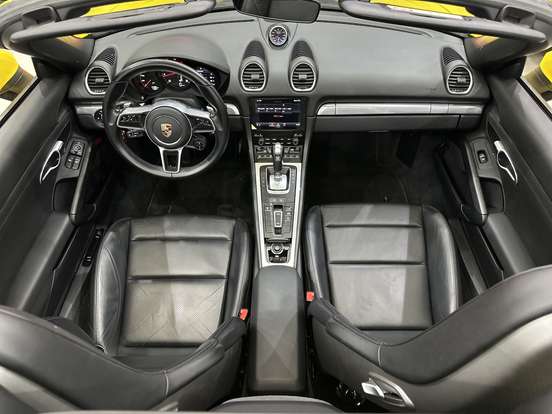 PORSCHE-718-2024