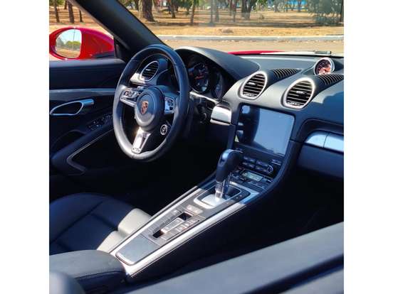 PORSCHE-718-2024