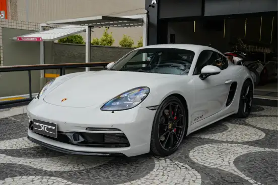 PORSCHE-718-2024