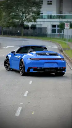 PORSCHE-911-2023