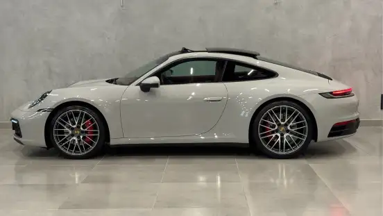 PORSCHE-911-2023