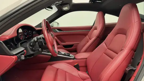 PORSCHE-911-2023
