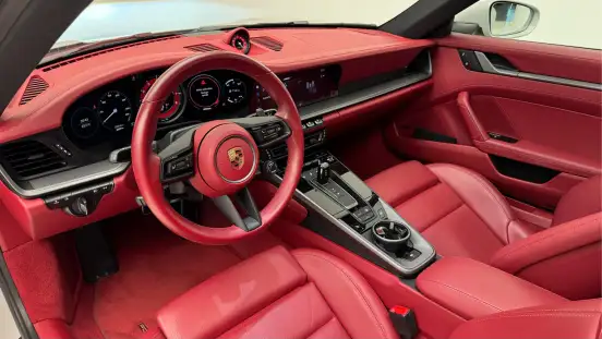 PORSCHE-911-2023