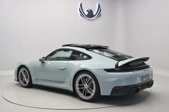 PORSCHE-911-2025