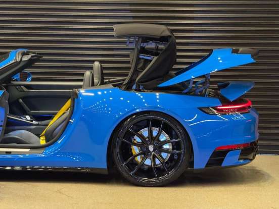 PORSCHE-911-3.0 24V H6 GASOLINA CARRERA CABRIOLET PDK PORSCHE-911-2022