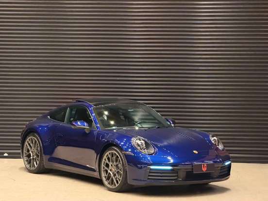 PORSCHE-911-2021