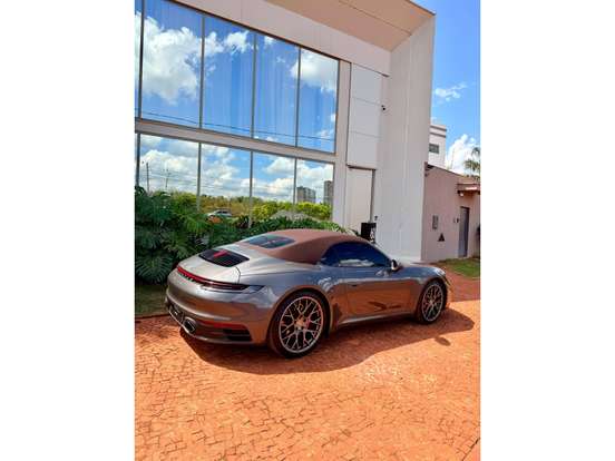 PORSCHE-911-2019