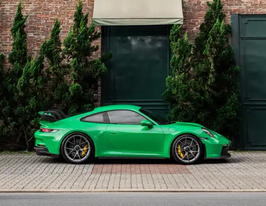 PORSCHE-911-2021