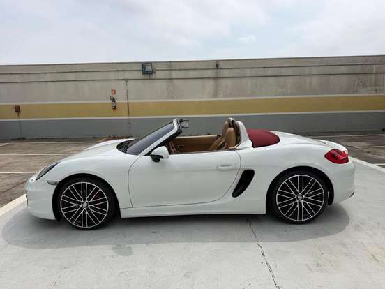 PORSCHE-BOXSTER-2013