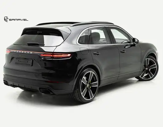 PORSCHE-CAYENNE-2020