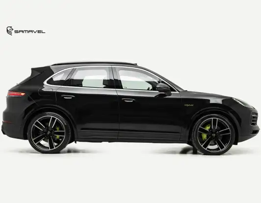 PORSCHE-CAYENNE-2020
