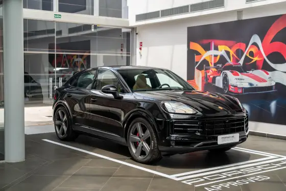 PORSCHE CAYENNE 3.0 V6 E-HYBRID COUPÉ AWD TIPTRONIC S