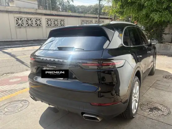 PORSCHE-CAYENNE-2018