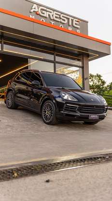 PORSCHE-CAYENNE-2021