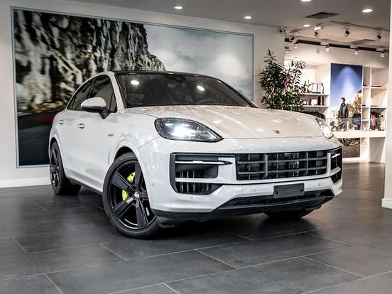 PORSCHE-CAYENNE-2024