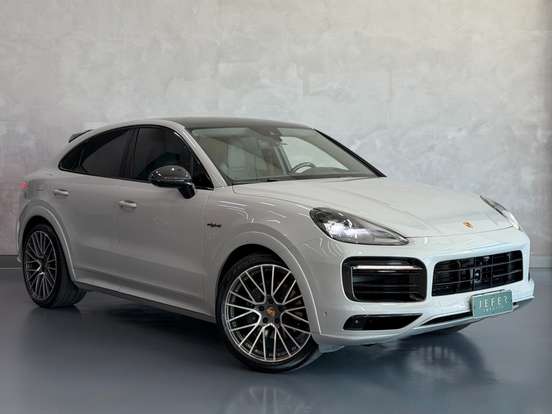 PORSCHE-CAYENNE-2023