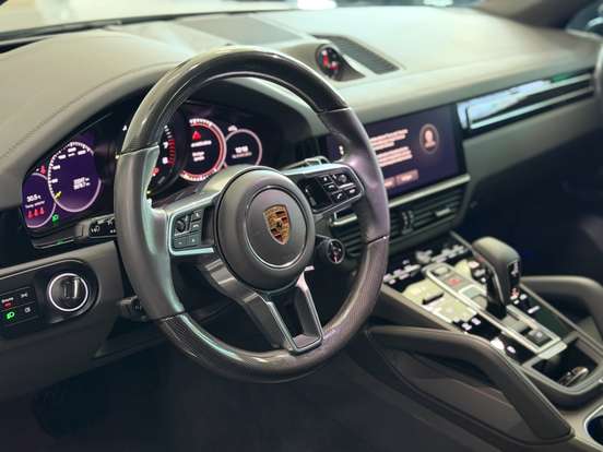 PORSCHE-CAYENNE-2023