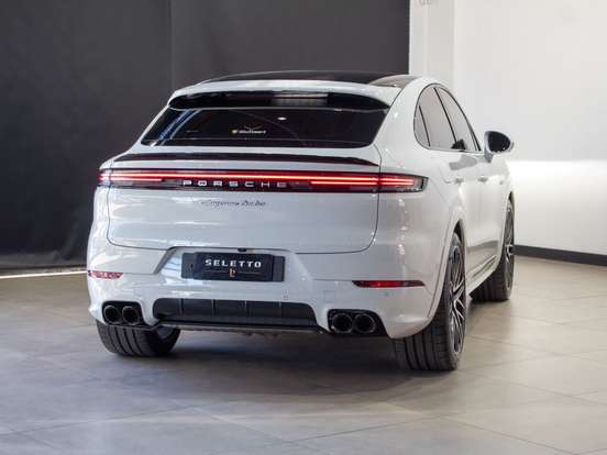 PORSCHE-CAYENNE-2024