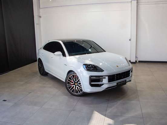 PORSCHE-CAYENNE-4.0 V8 E-HYBRID TURBO COUPÉ AWD TIPTRONIC S PORSCHE-CAYENNE-2024