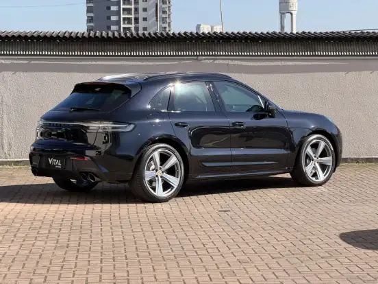 PORSCHE-MACAN-2025