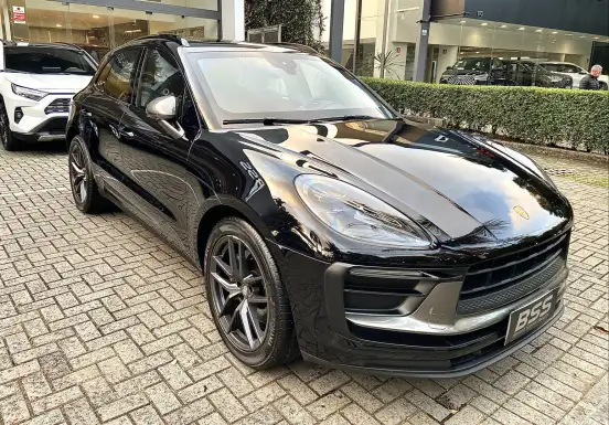 PORSCHE-MACAN-2023