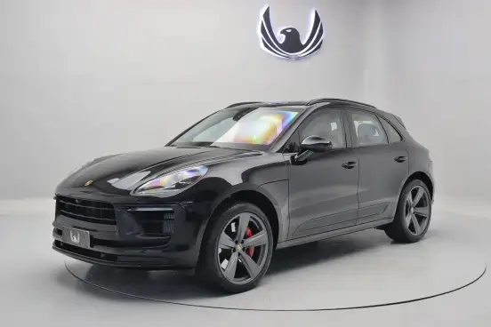 PORSCHE-MACAN-2023